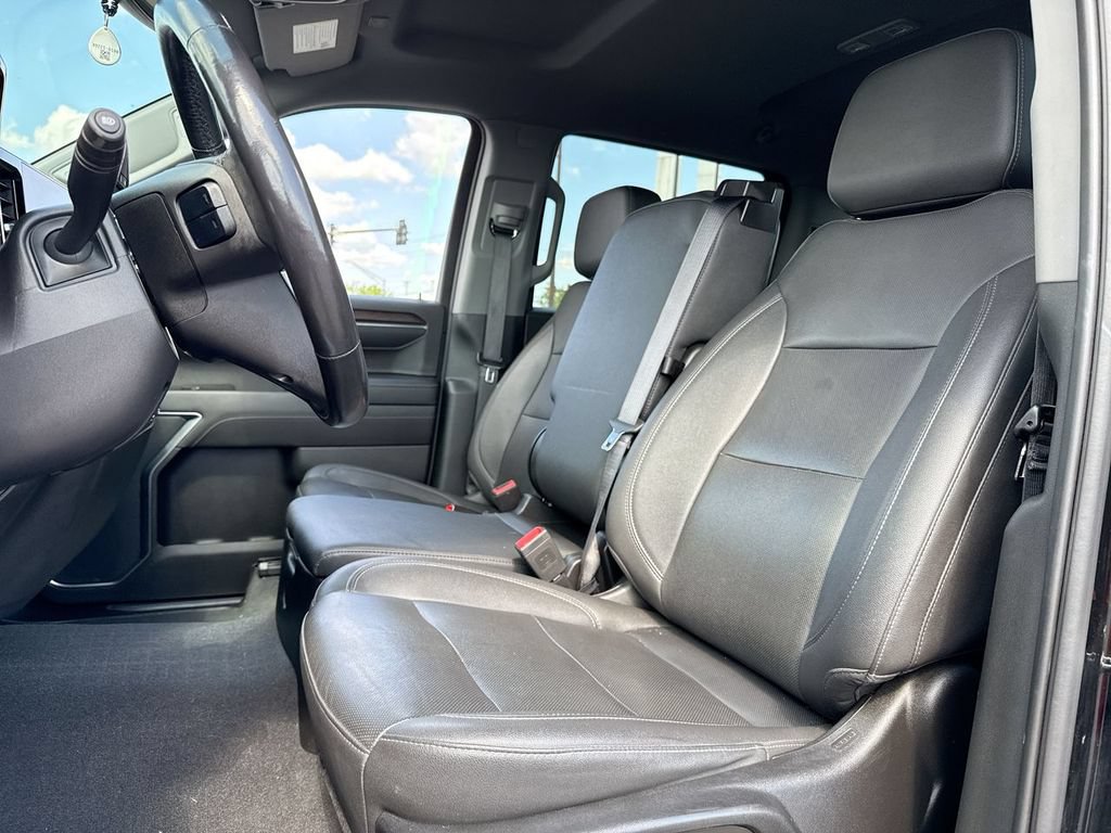 Used 2022 GMC Sierra 1500 SLT w/ Max Trailering Package AWD/4WD image 11