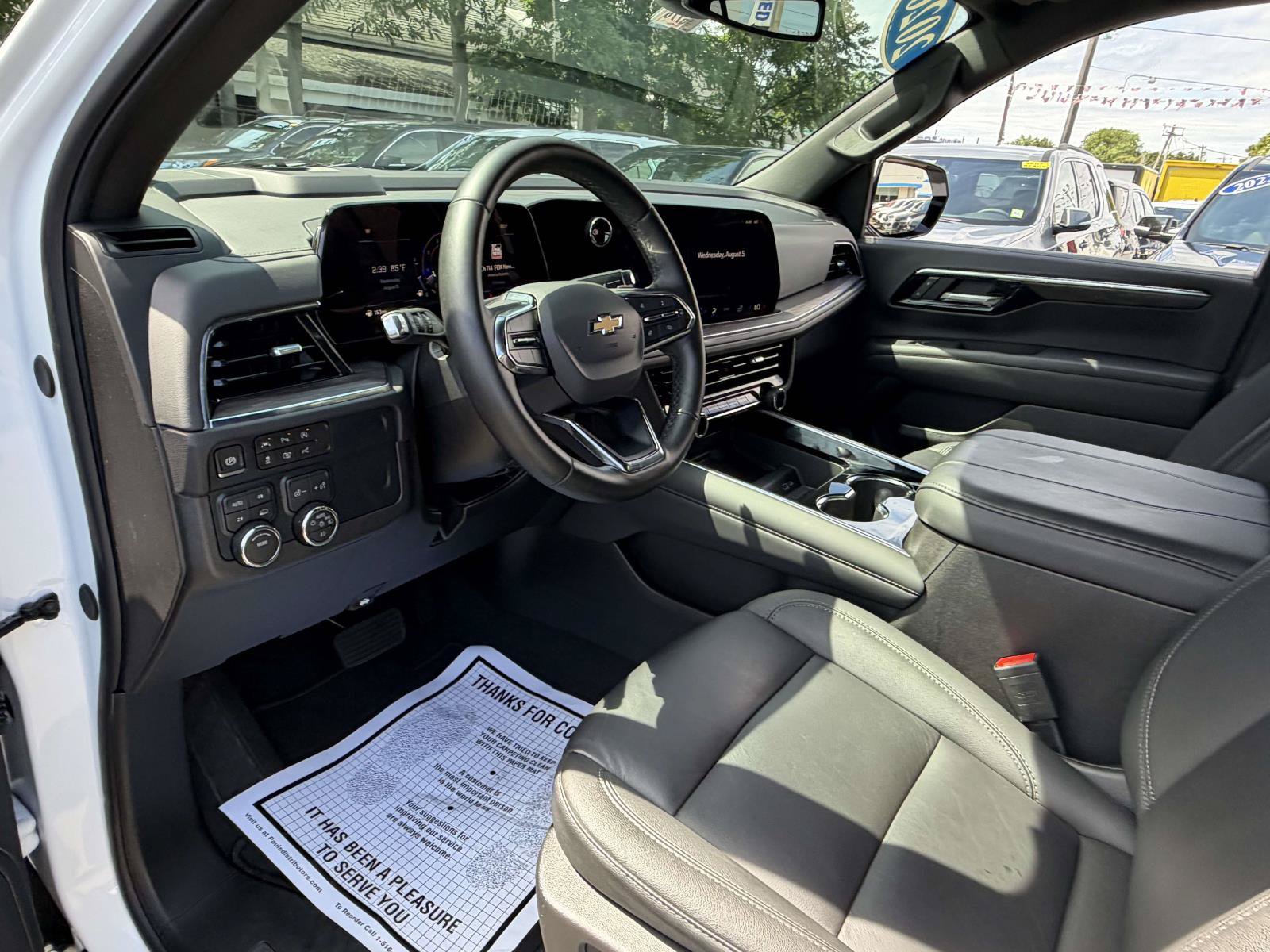 Certified 2026 Chevrolet Suburban LT w/ Comfort Package AWD/4WD image 13