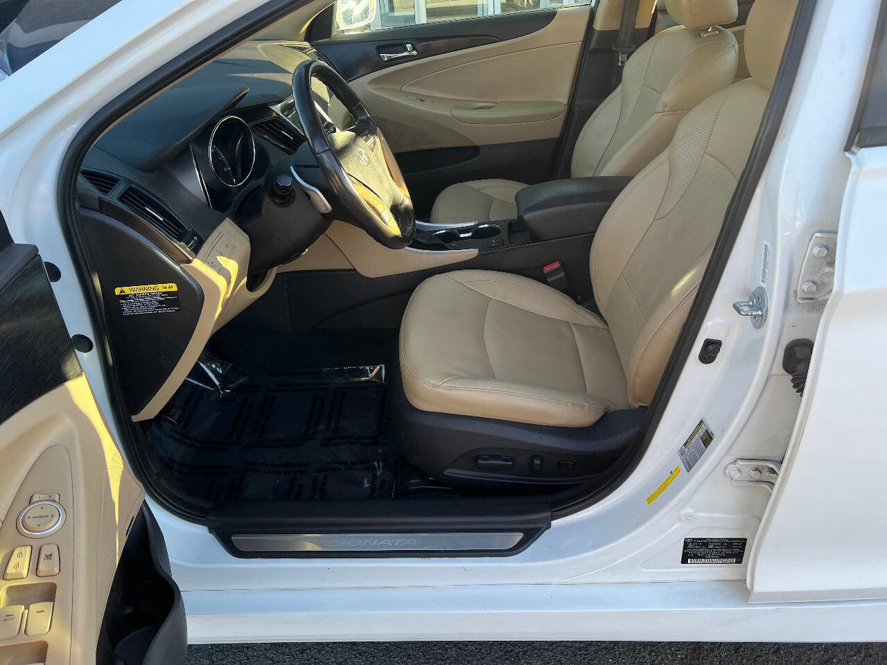 Used 2014 Hyundai Sonata Limited FWD image 20