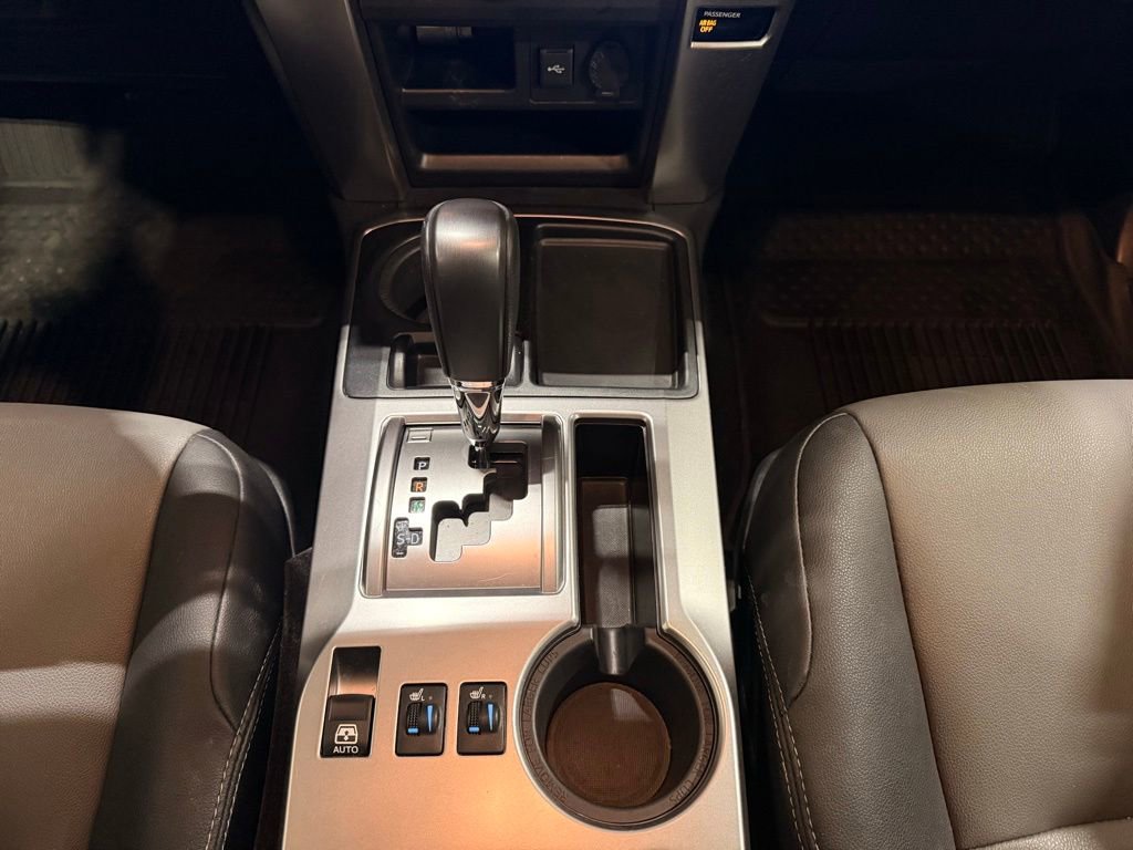 Used 2022 Toyota 4Runner SR5 Premium w/ Moonroof Package image 27