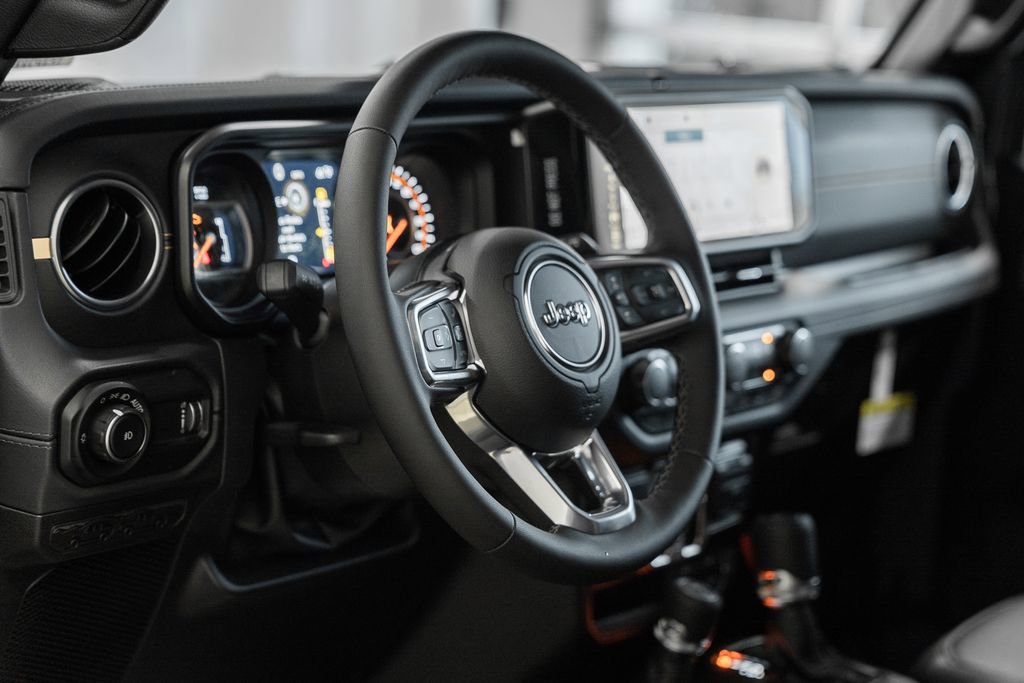 New 2026 Jeep Wrangler Unlimited Sahara AWD/4WD image 20