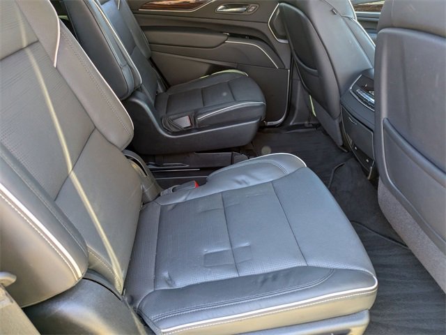 Used 2023 Cadillac Escalade Premium Luxury image 26