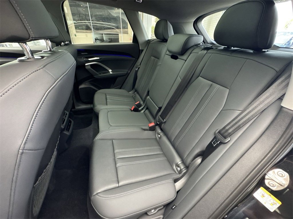 New 2025 Audi Q5 Premium Plus image 24