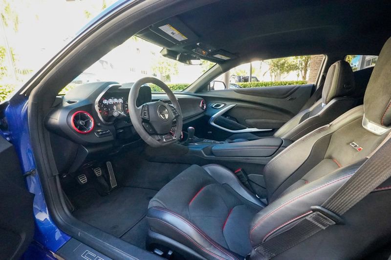 Used 2019 Chevrolet Camaro ZL1 image 62