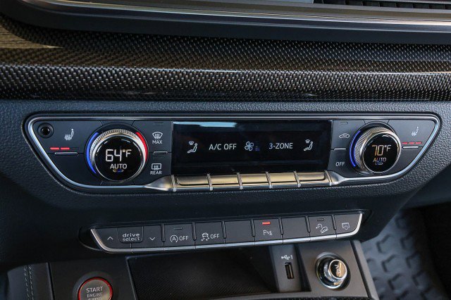 Used 2020 Audi SQ5 Premium Plus w/ Premium Plus Package image 17