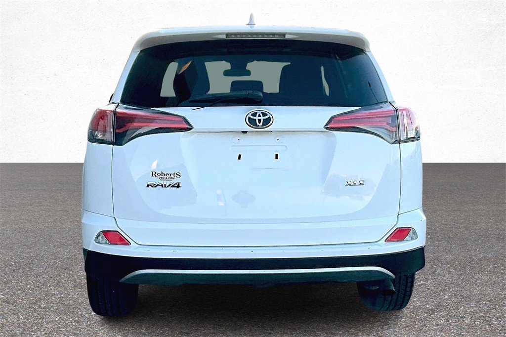 Certified 2018 Toyota RAV4 XLE image 5