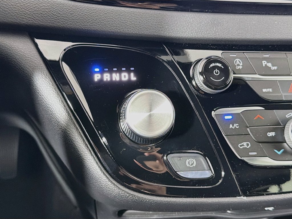 New 2027 Chrysler Pacifica LX FWD image 16