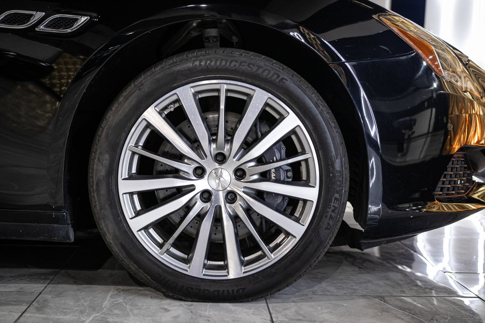 Used 2019 Maserati Quattroporte S Q4 AWD/4WD image 31