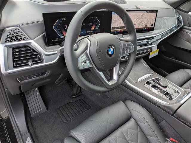 Used 2026 BMW X7 xDrive40i image 3