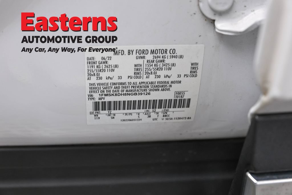 Used 2022 Ford Explorer XLT w/ Equipment Group 202A AWD/4WD image 37