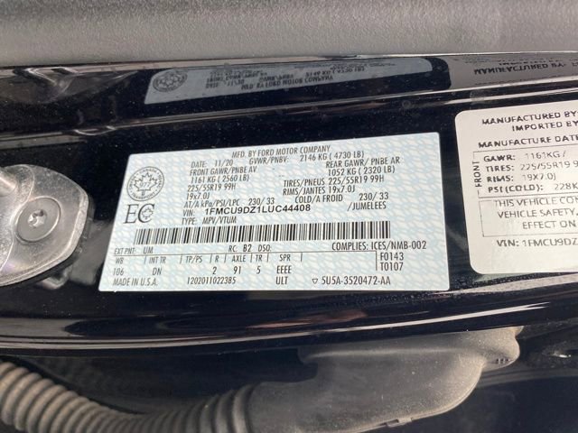 Used 2020 Ford Escape Titanium image 26