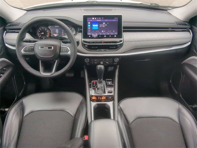 Certified 2022 Jeep Compass Latitude image 22