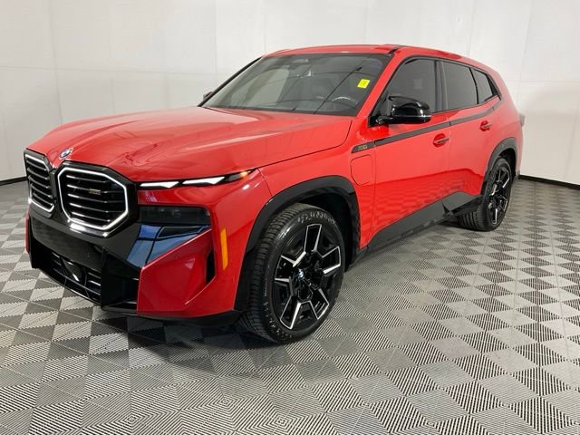 Certified 2023 BMW XM w/ M Driver's Package image 1