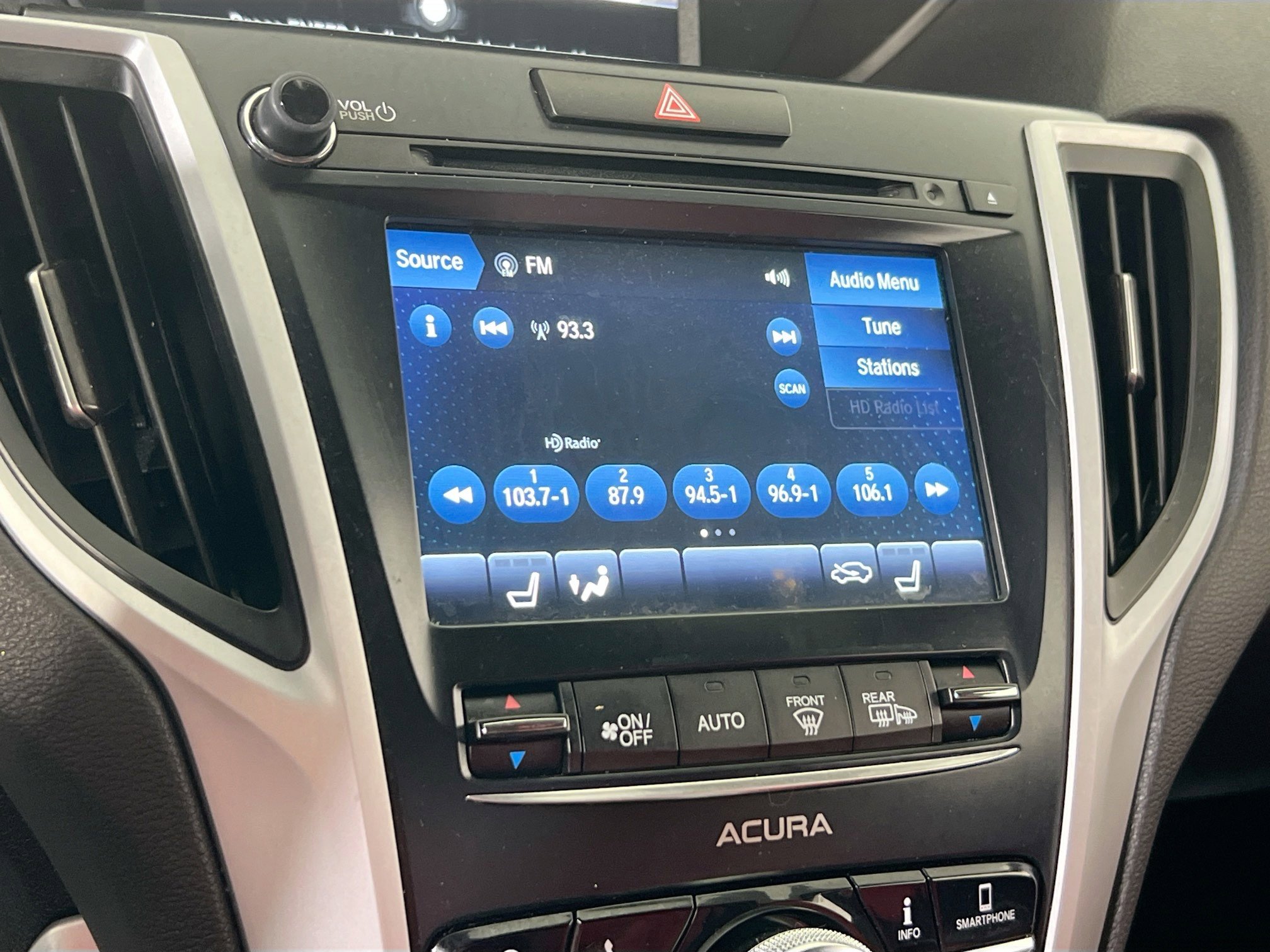 Used 2018 Acura TLX V6 w/ Technology & A-SPEC Pkg image 15