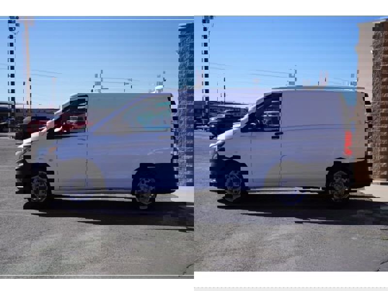 Used 2016 Mercedes-Benz Metris image 6