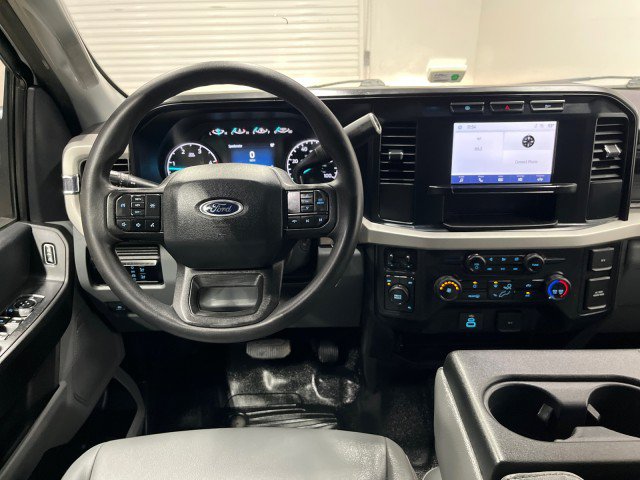 Used 2024 Ford F550 4x4 Crew Cab Super Duty image 13