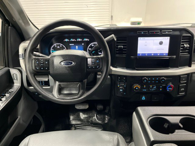 Used 2024 Ford F550 4x4 Crew Cab Super Duty image 13