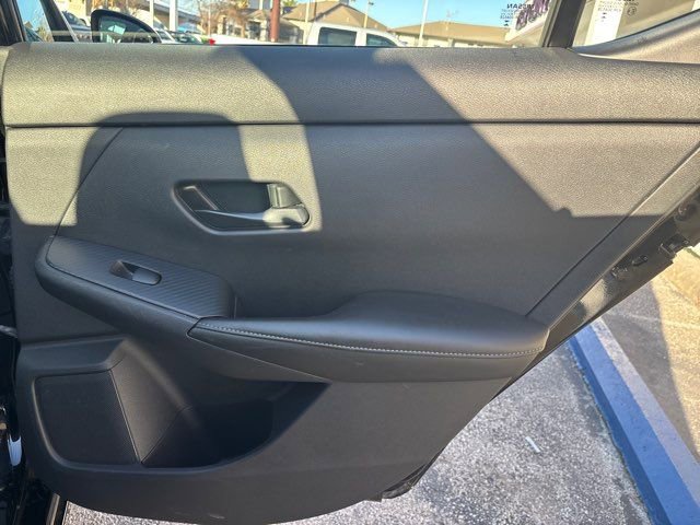 Used 2024 Nissan Sentra SV image 42