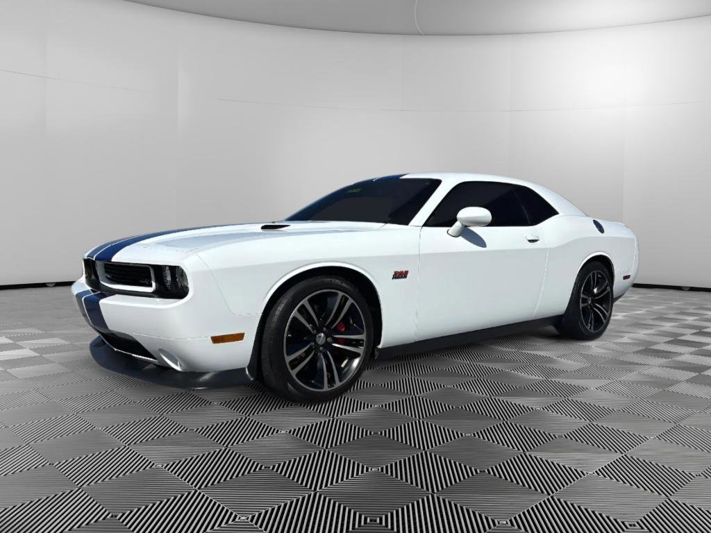 Used 2011 Dodge Challenger SRT8 image 1