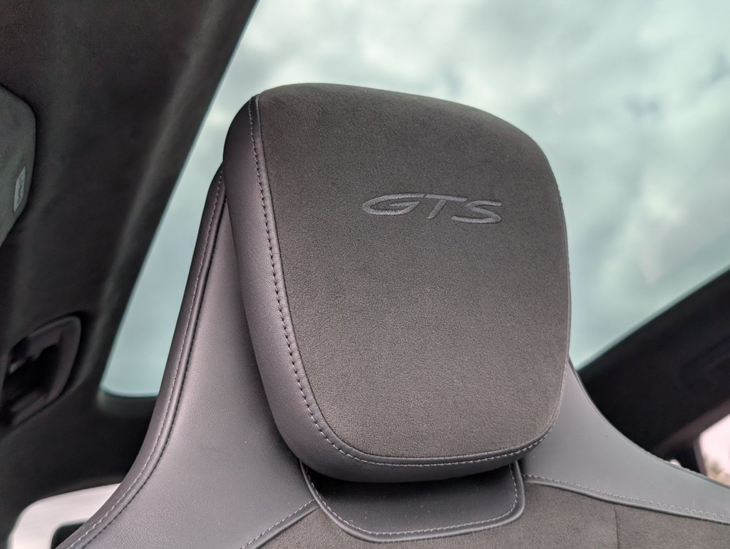 Certified 2023 Porsche Taycan GTS AWD/4WD image 18