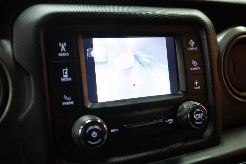 Used 2020 Jeep Gladiator Sport w/ Quick Order Package 24S image 21