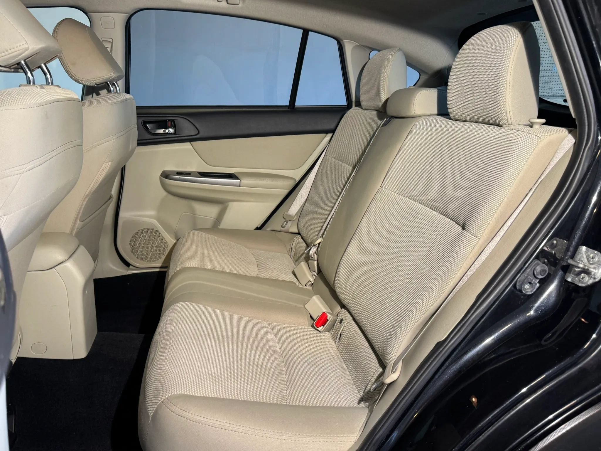 Used 2015 Subaru Crosstrek 2.0i Premium AWD/4WD image 25