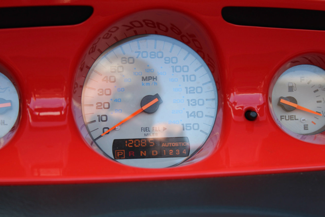 Used 1999 Plymouth Prowler 2D Roadster image 23