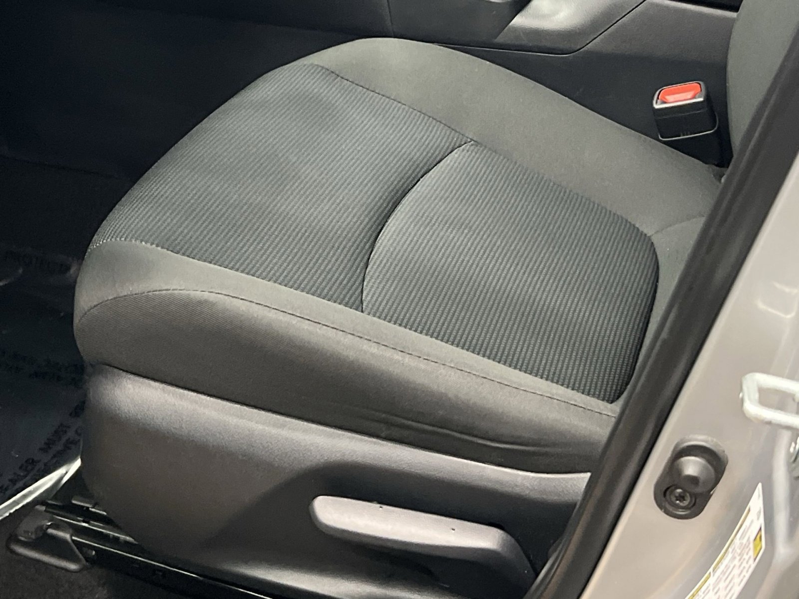 Used 2024 Toyota RAV4 LE image 12