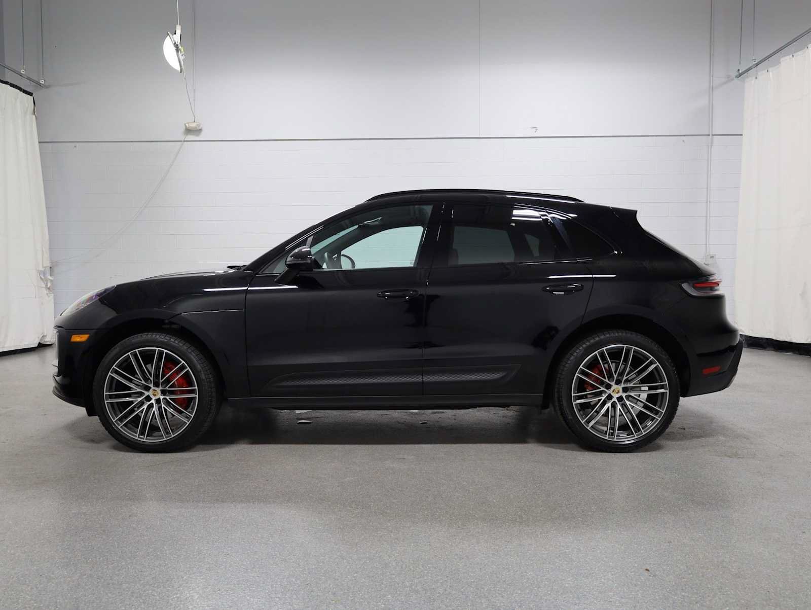 Used 2026 Porsche Macan S AWD/4WD image 2