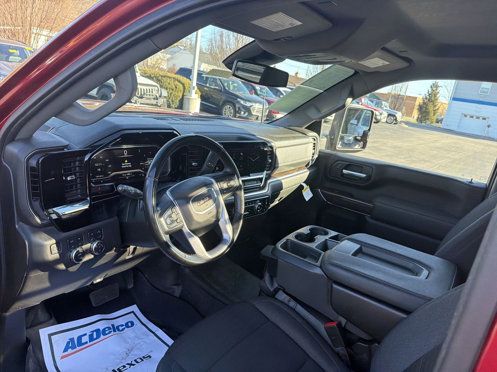 Used 2024 GMC Sierra 3500 SLE w/ SLE Convenience Package image 10