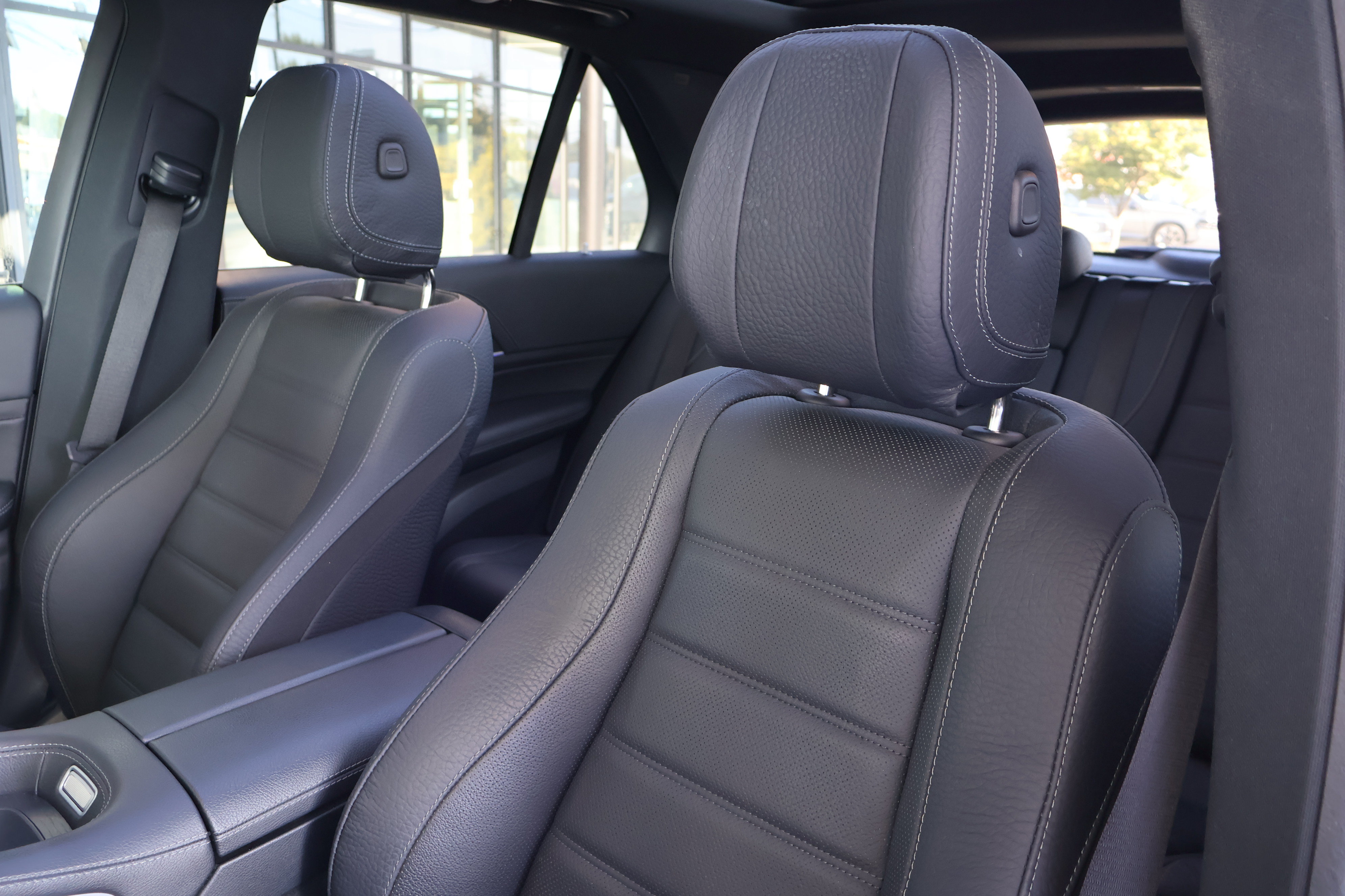 Certified 2024 Mercedes-Benz GLE 450 4MATIC image 11