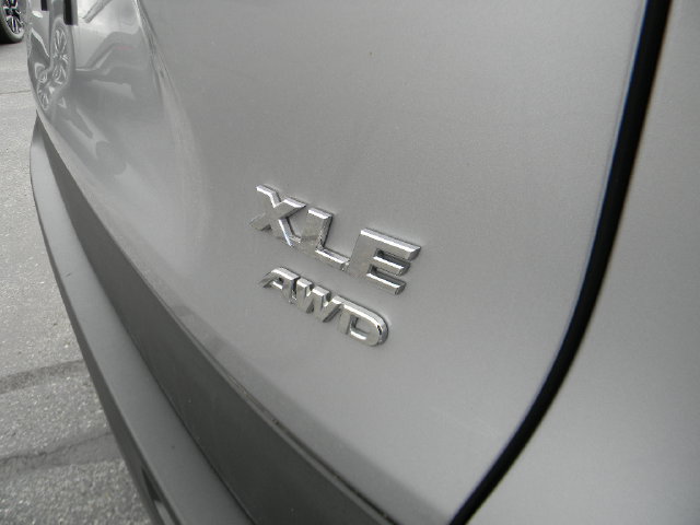 Certified 2024 Toyota RAV4 XLE w/ Convenience Package AWD/4WD image 8