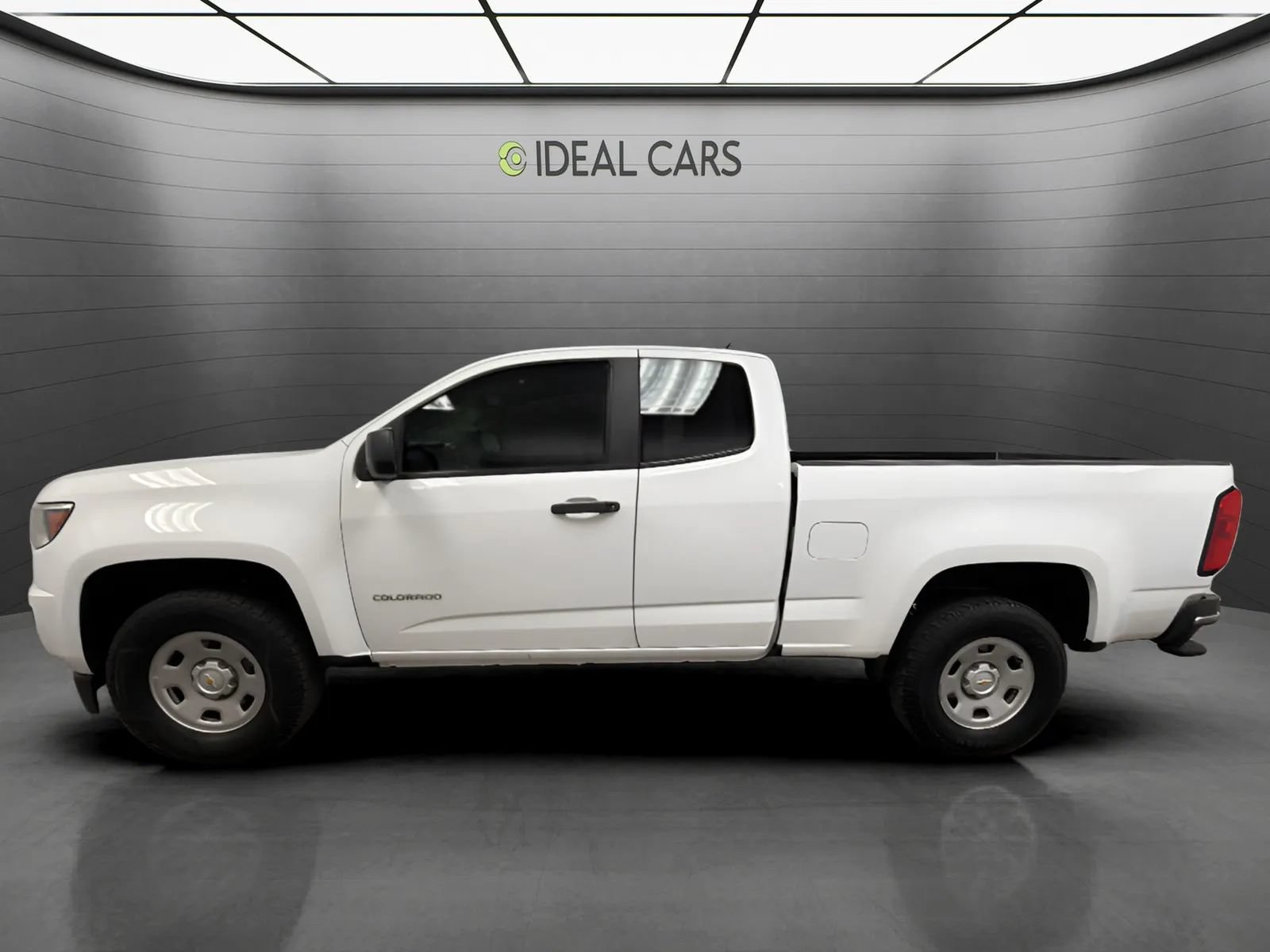 Used 2019 Chevrolet Colorado W/T w/ WT Convenience Package RWD image 8