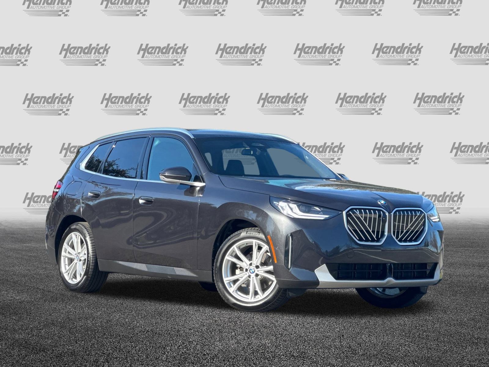 Used 2025 BMW X3 xDrive30i w/ Premium Package image 2