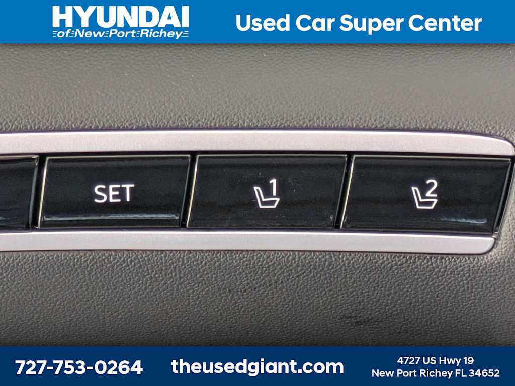 Certified 2024 Hyundai Tucson Limited FWD image 25