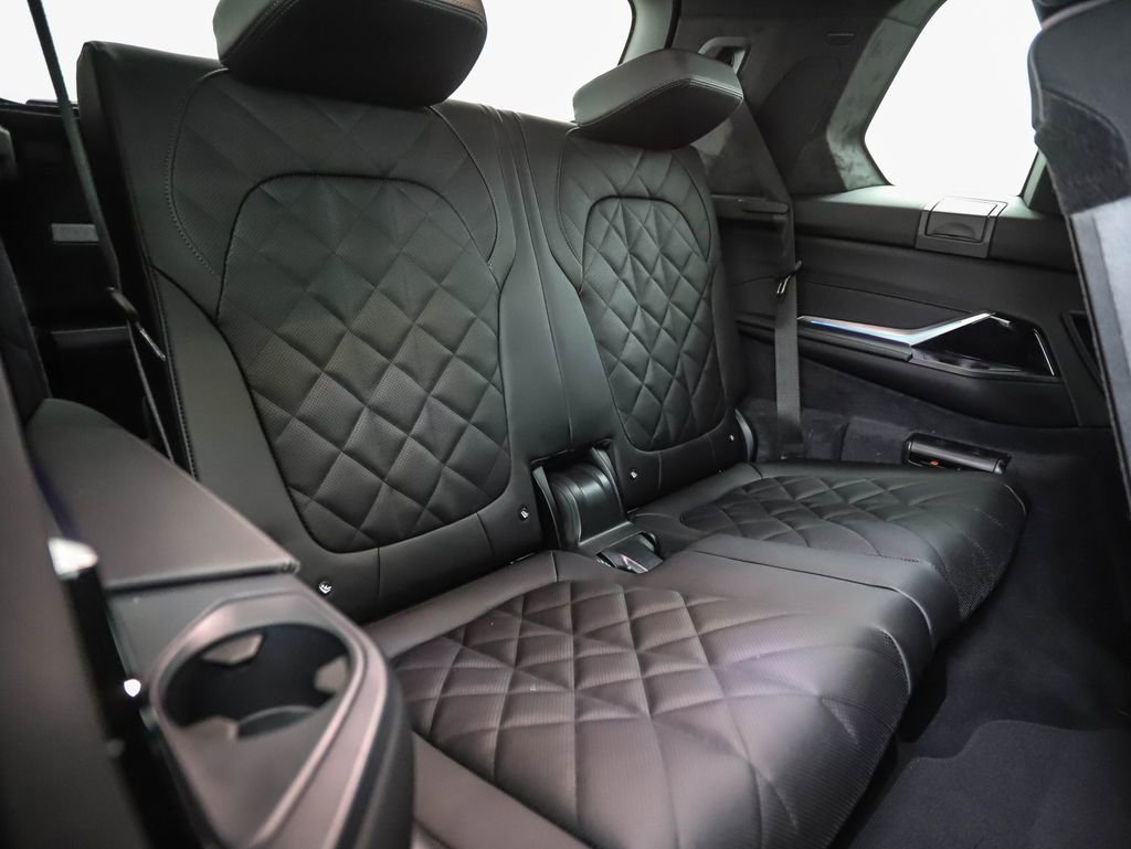 New 2026 BMW X7 xDrive40i image 30