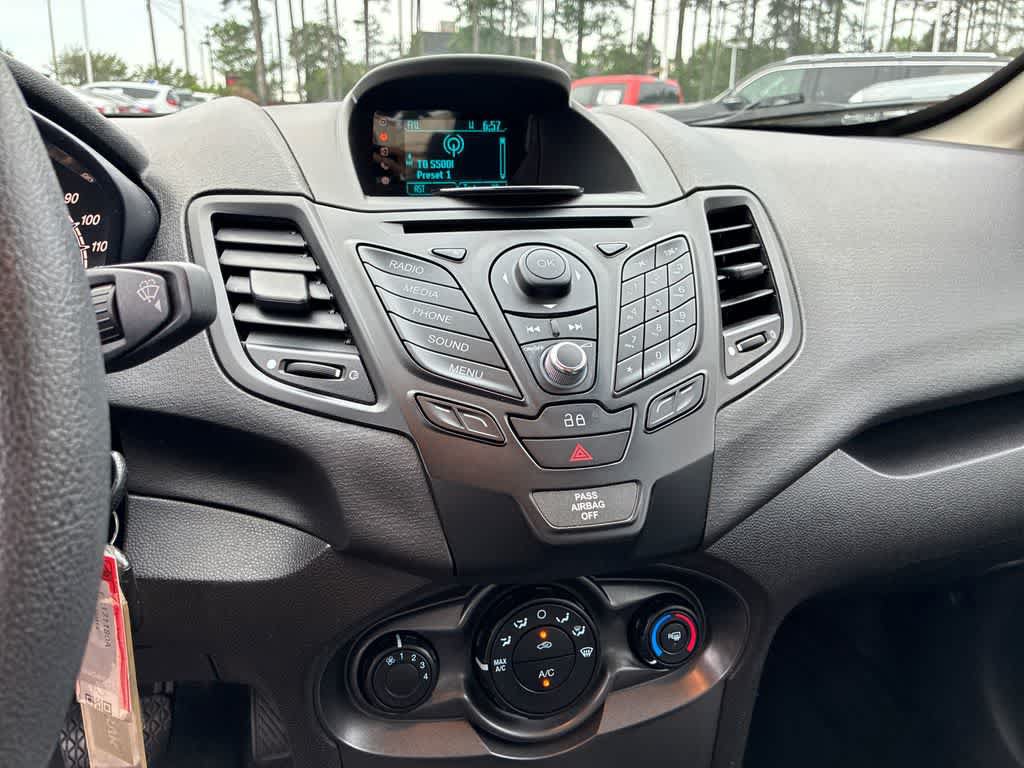Used 2015 Ford Fiesta S FWD image 25