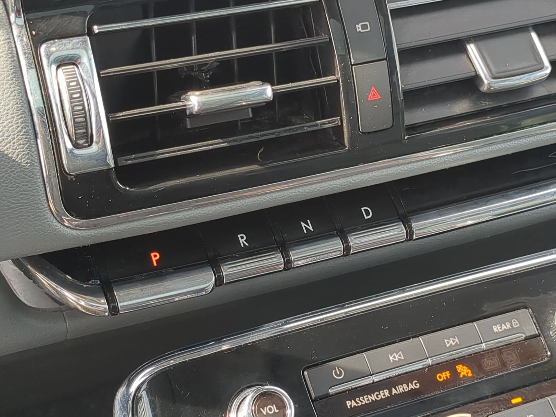 Used 2018 Lincoln Navigator L Reserve w/ Technology Package image 19