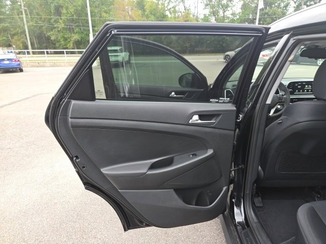 Used 2021 Hyundai Tucson Value w/ Cargo Package image 22