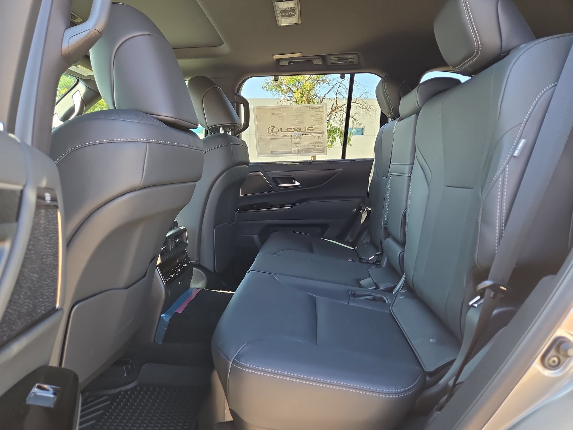 New 2026 Lexus LX 700h Luxury w/ Appearance Package AWD/4WD image 13
