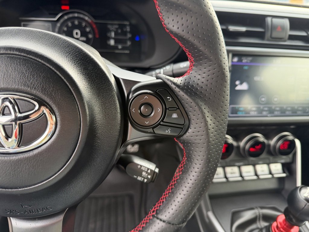 Used 2024 Toyota GR86 Premium image 17