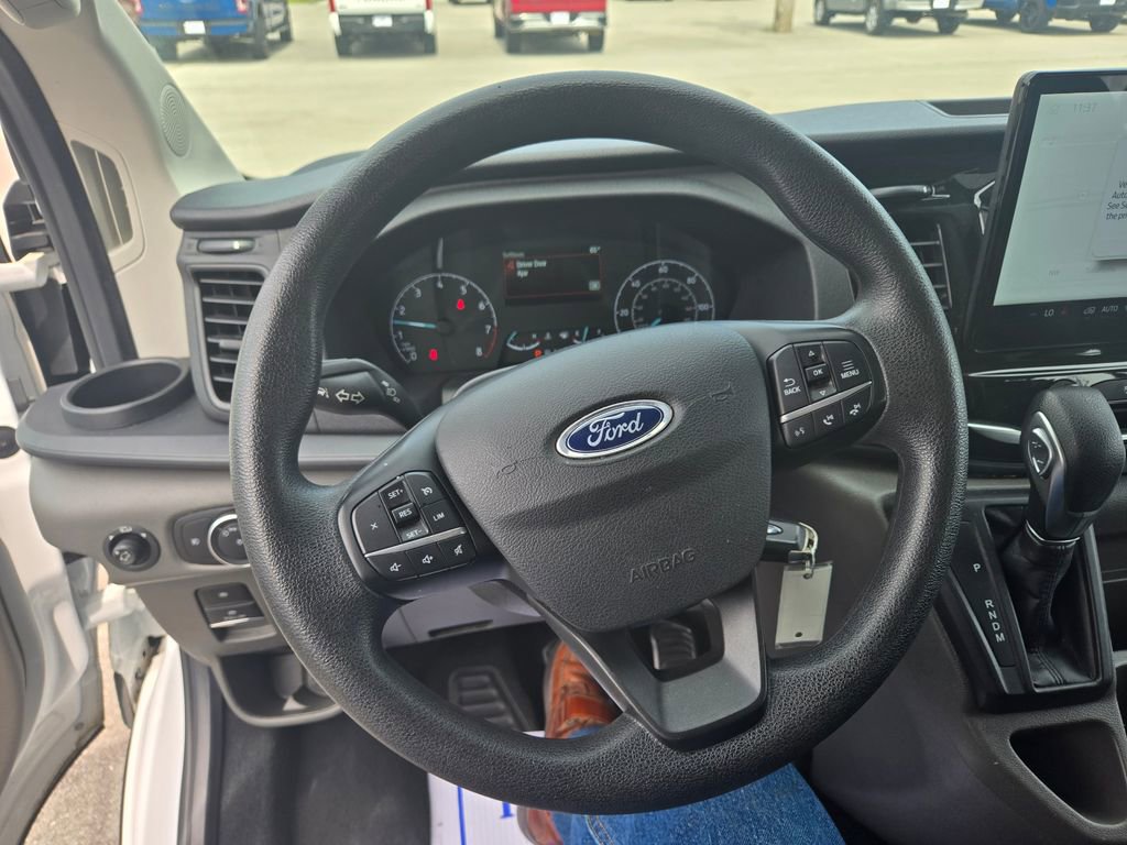 Used 2023 Ford Transit 350 XLT RWD image 11