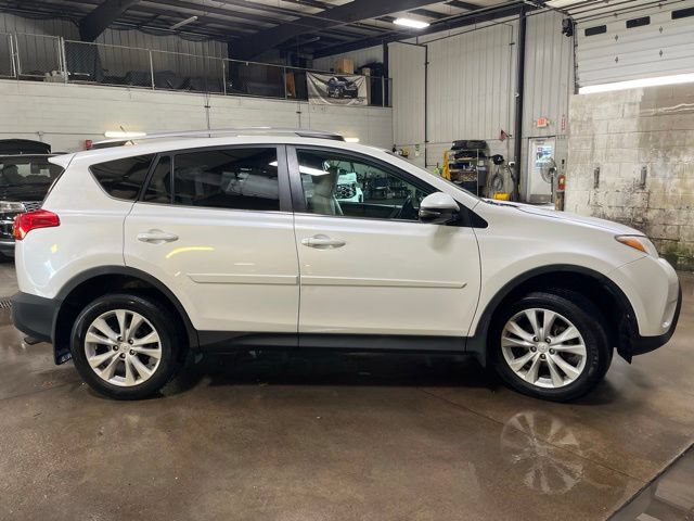 Used 2014 Toyota RAV4 Limited AWD/4WD image 7