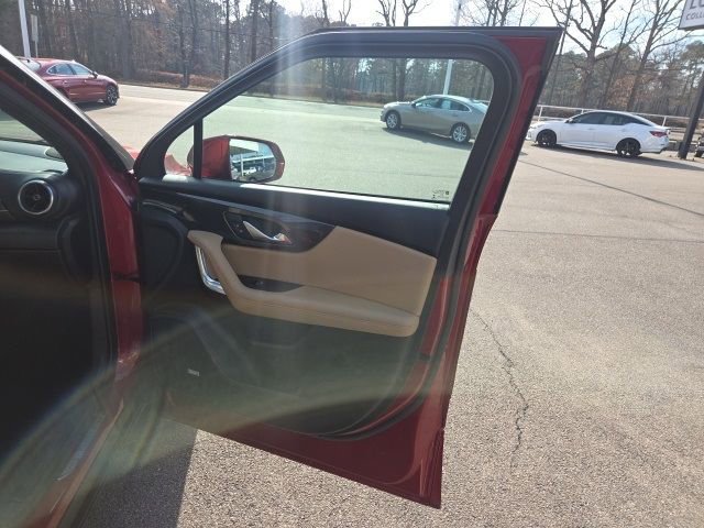 Used 2020 Chevrolet Blazer Premier image 30