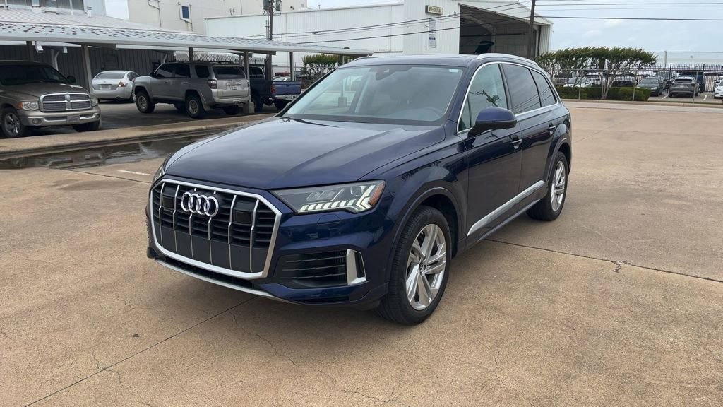 Used 2023 Audi Q7 3.0T Premium Plus AWD/4WD image 3