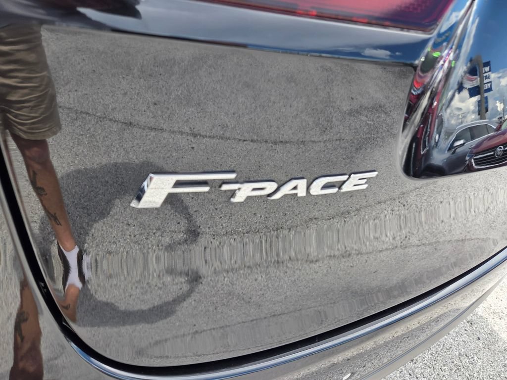 Used 2021 Jaguar F-PACE SVR AWD/4WD image 12