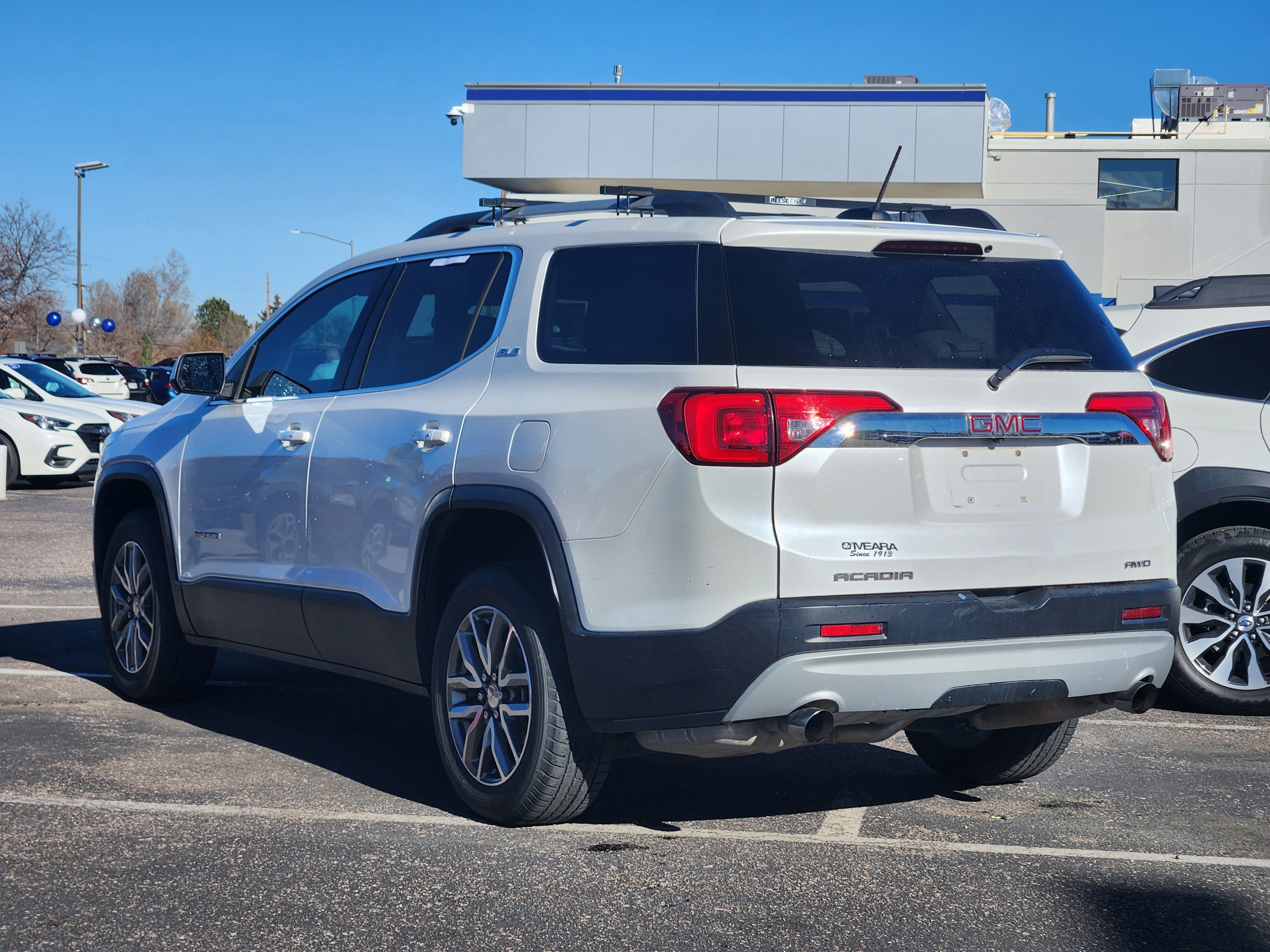 Used 2019 GMC Acadia SLE image 5