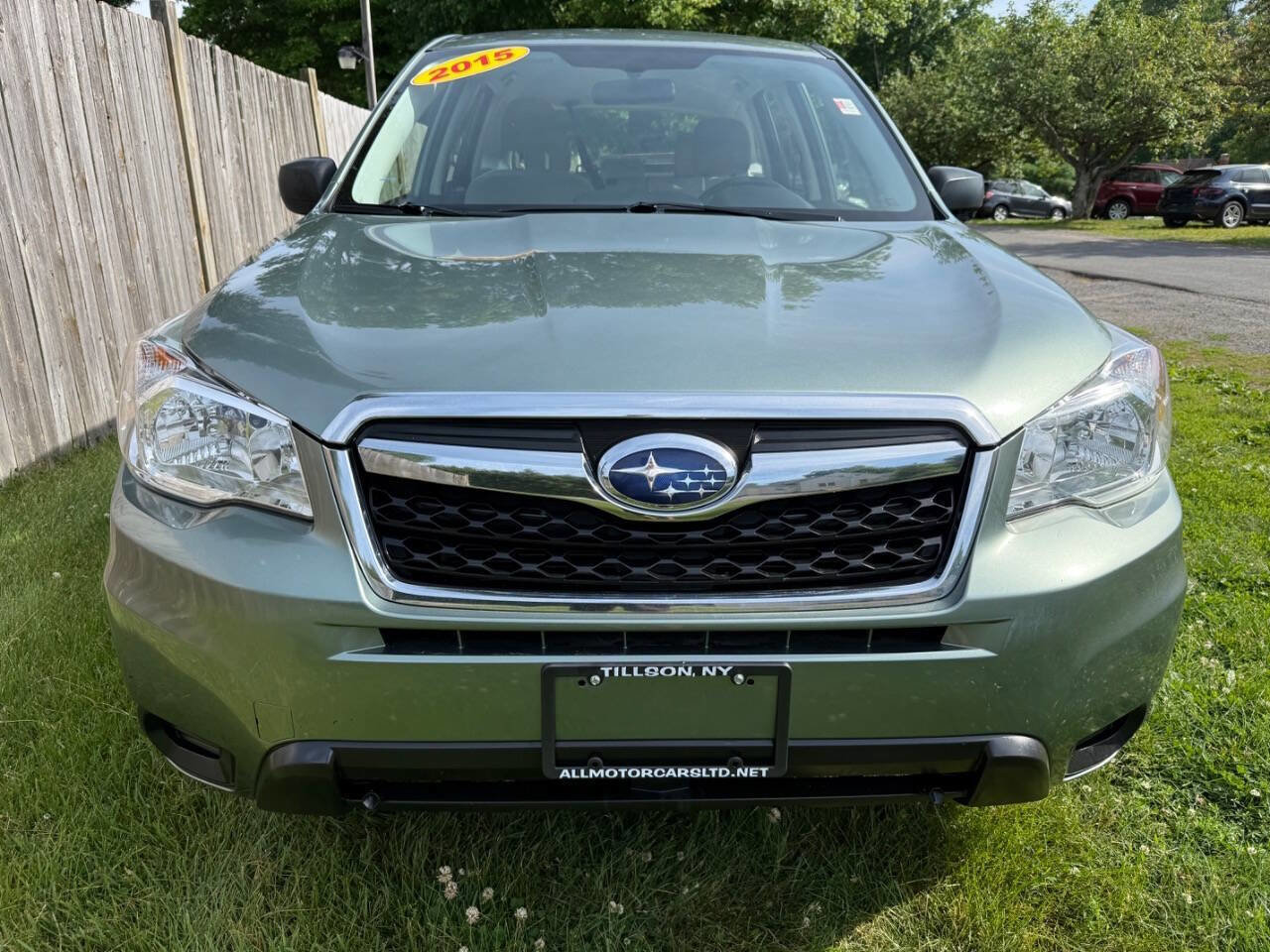 Used 2015 Subaru Forester 2.5i AWD/4WD image 3