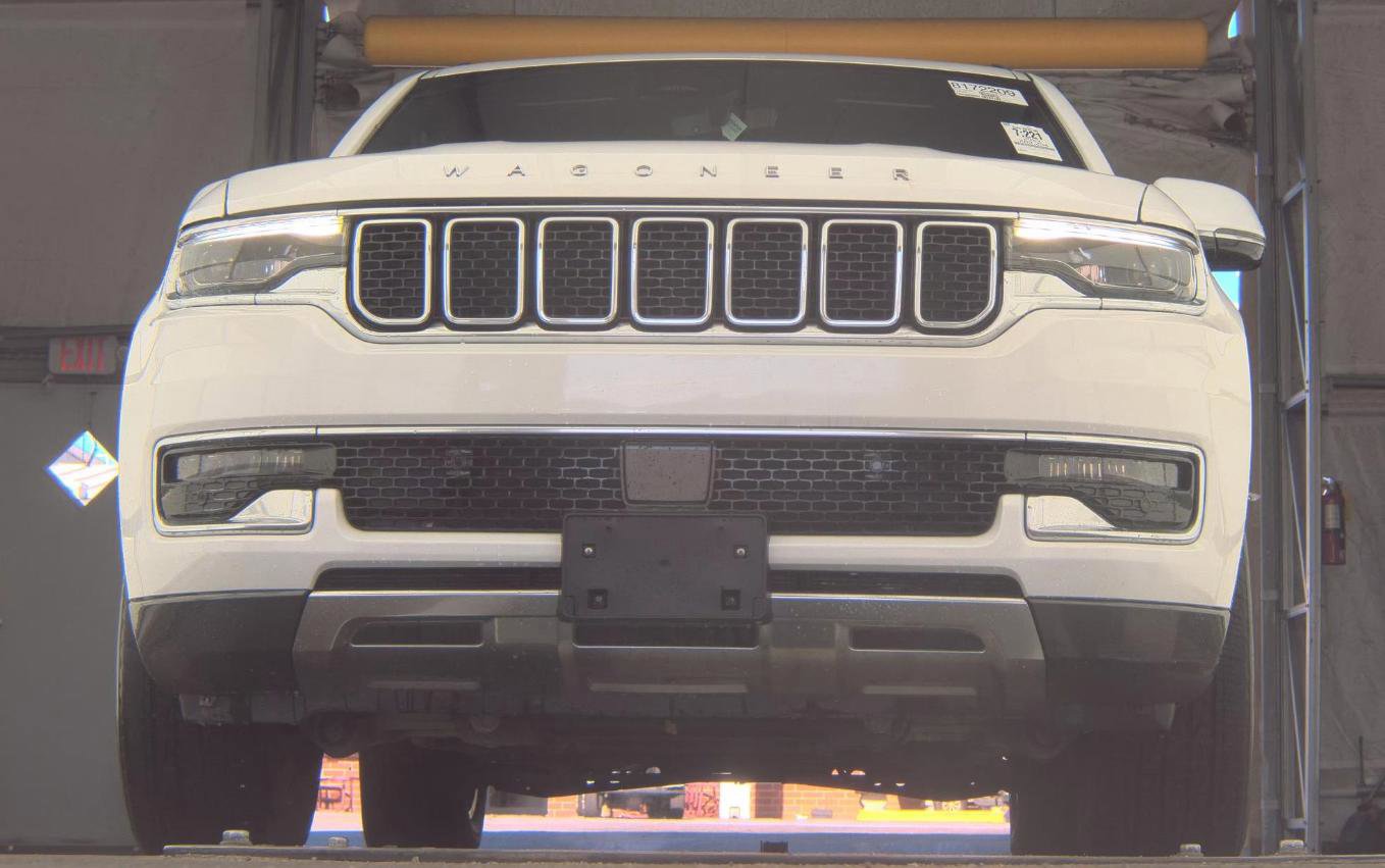 Used 2022 Jeep Wagoneer Series III image 2