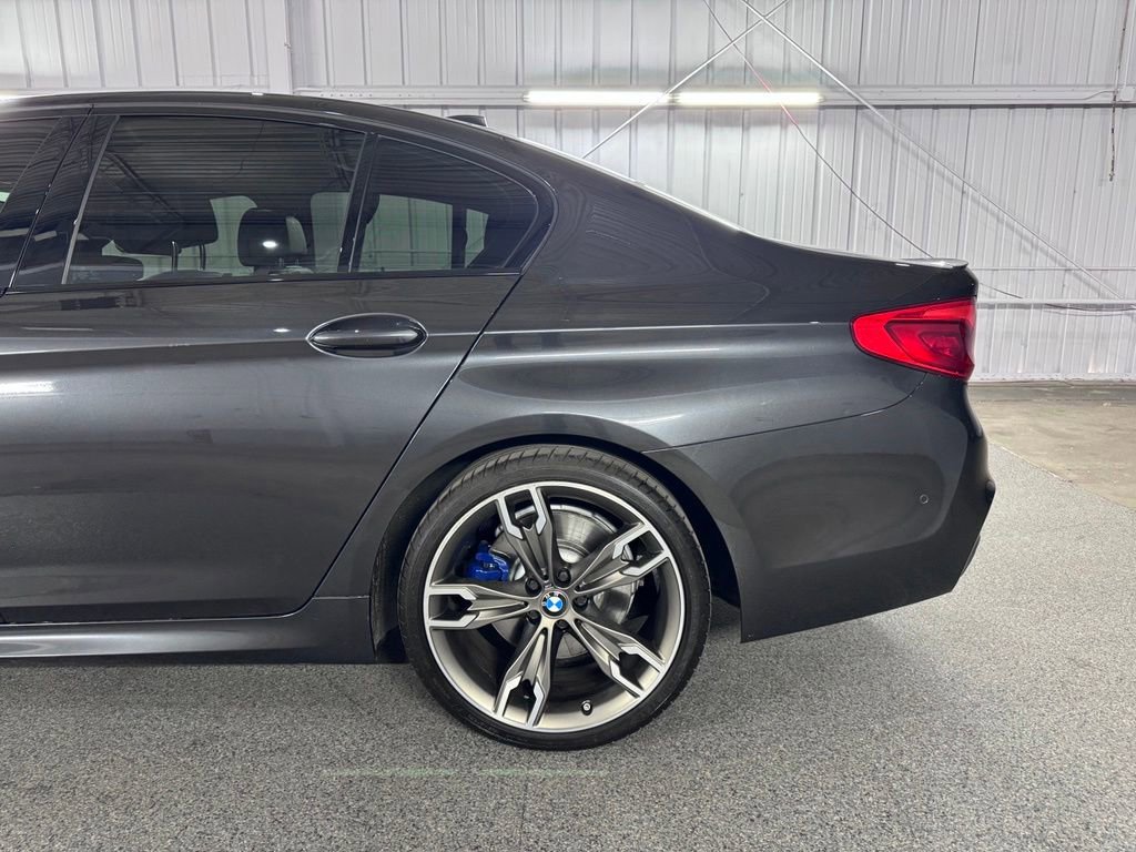 Used 2019 BMW M550i xDrive AWD/4WD image 12